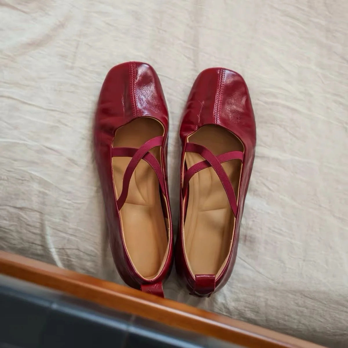 Square-Toe Criss-Cross Ballet Flat — image 5
