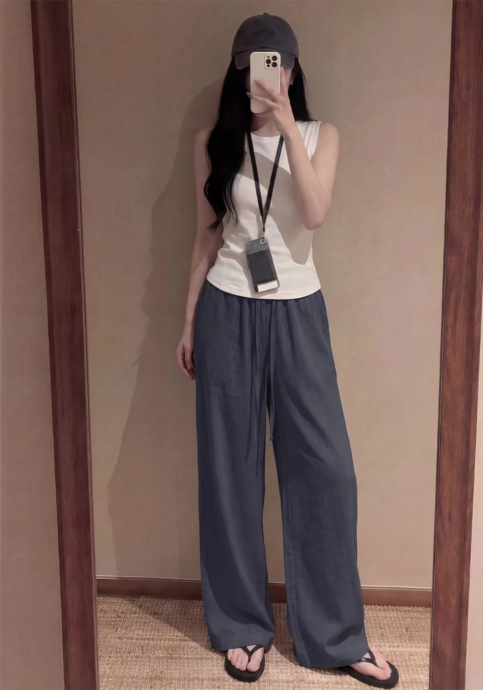 Lyocell-Blend Wide-Leg Trouser — image 4